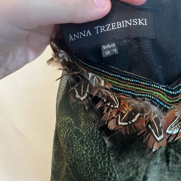 Anna Trzbinski Patterned Green Dress with Beaded/Feathered Collar Size UK 12 - Picture 6 of 6